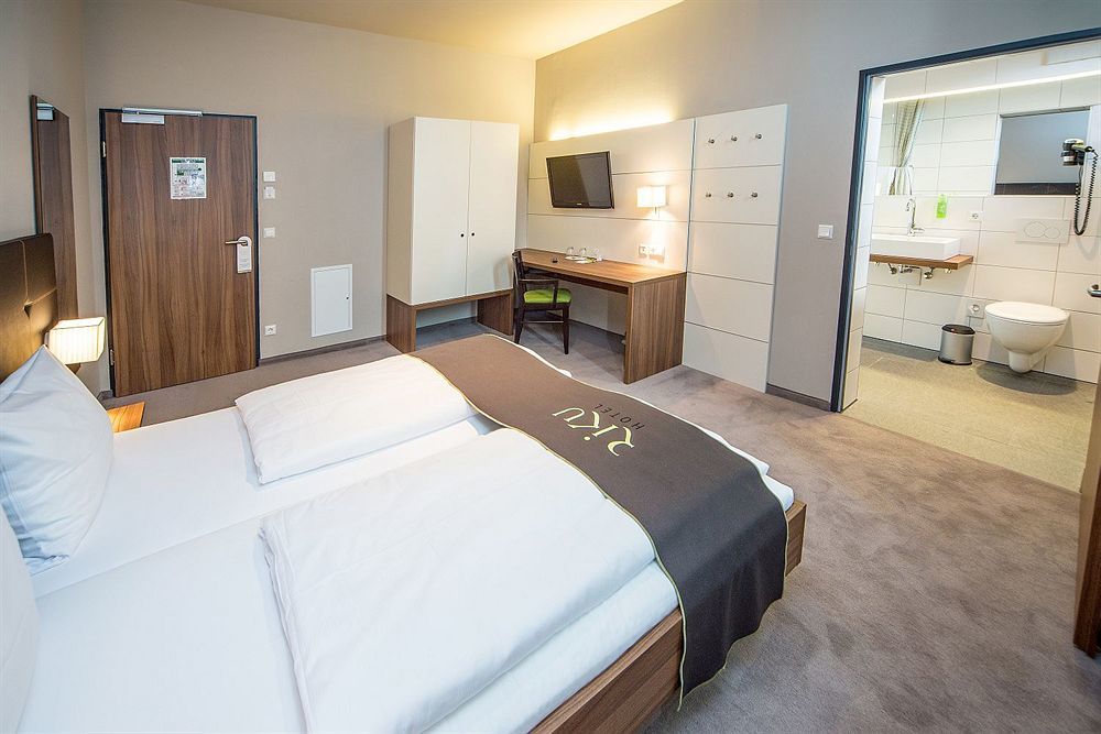 Joesepp'S Hotel Am Schweizerberg ميمنغن المظهر الخارجي الصورة
