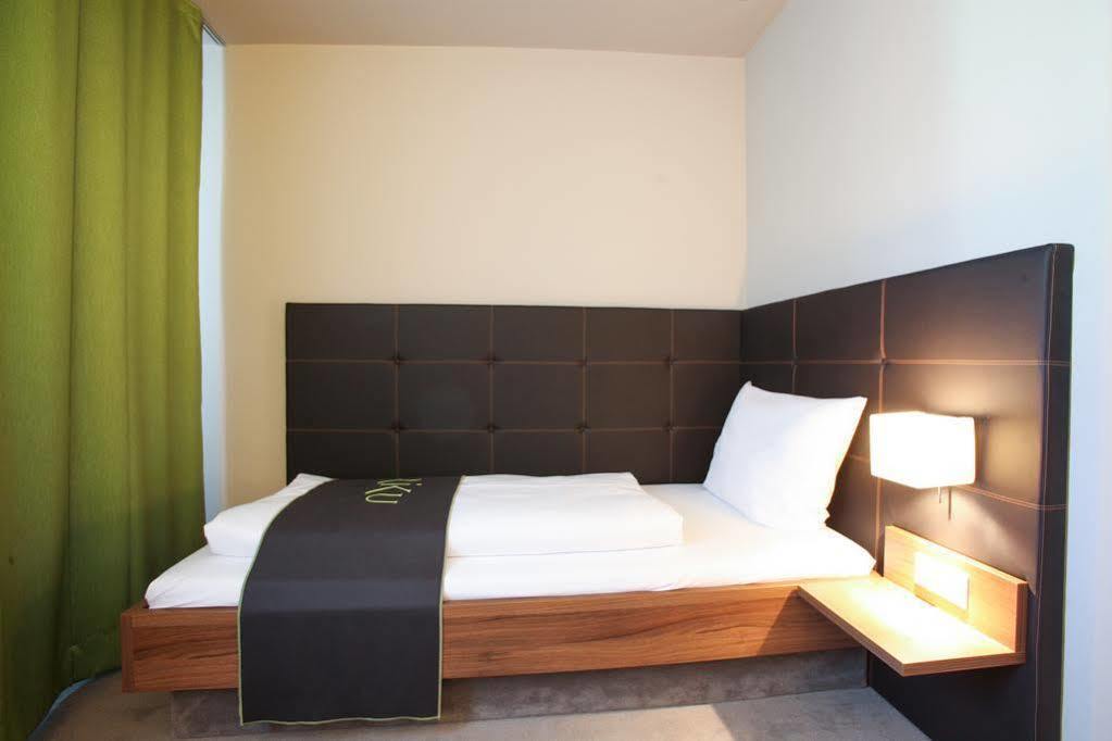 Joesepp'S Hotel Am Schweizerberg ميمنغن المظهر الخارجي الصورة