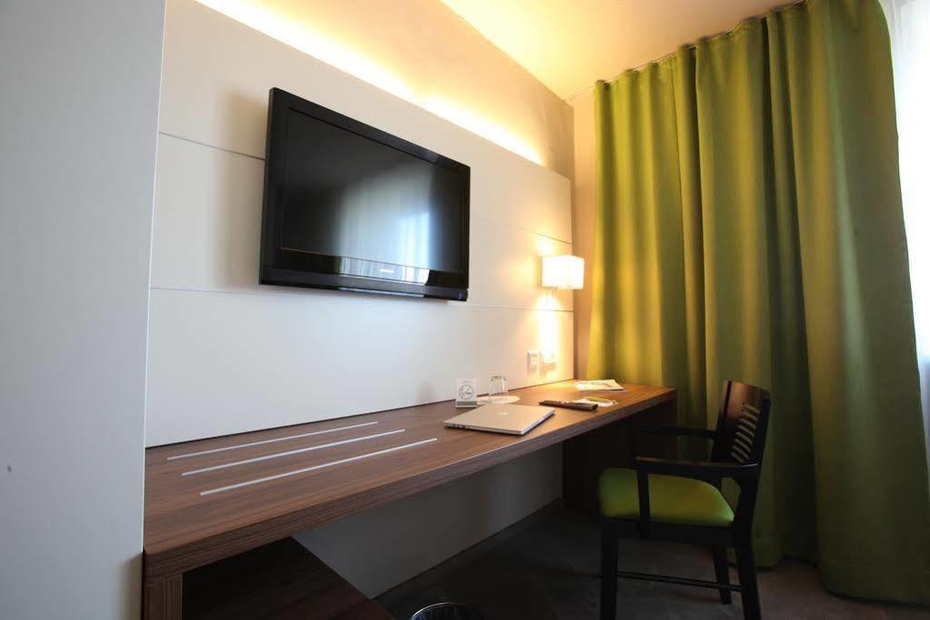 Joesepp'S Hotel Am Schweizerberg ميمنغن المظهر الخارجي الصورة